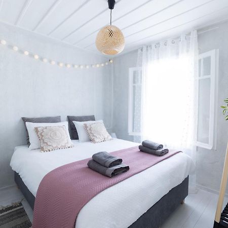 Theros Cottage نافبليو المظهر الخارجي الصورة