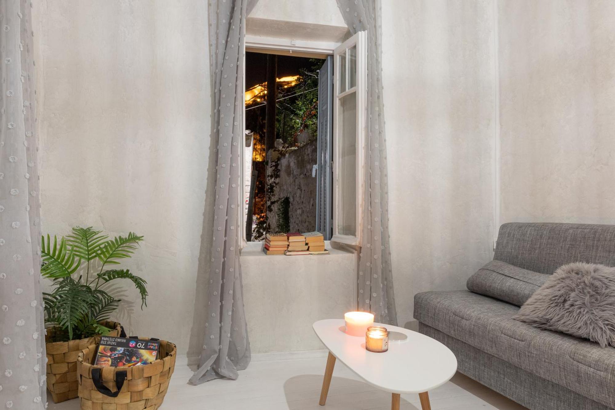 Theros Cottage نافبليو المظهر الخارجي الصورة